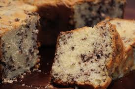 Resultado de imagem para bolo formigueiro colorido