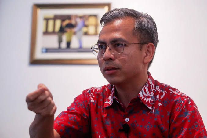 Malaysia to regulate e-commerce platforms following complaints; Fahmi says action starts today as 1,964 complaints logged since January