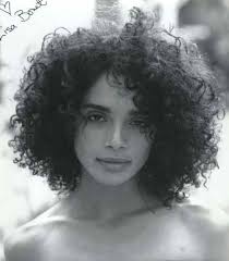 also ich fand ja Lisa Bonet früher im ganz toll in der Bill Cosby Show und ...