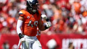 Denver Broncos ILB Alex Singleton suffered season-ending ACL injury