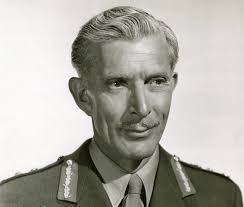 Alan Napier