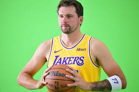 Does Luka Doncic feel pressure now that he's the face of the Lakers?
