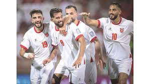 "فيفا" يستعرض 5 أسماء تحمل آمال "النشامى" في كأس العالم...