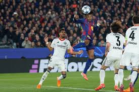 Kounde headers give Barcelona 2-1 win over Frankfurt