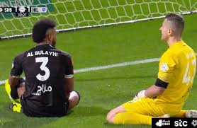 بذكريات الماضي.. لاعب الشباب البليهي يسجل هدفا في مرماه لفريقه السابق الهلال (فيديو)