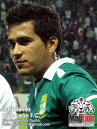 ... invictos con gol marcado por Luis Nieves al minuto 77 de un centro de Pablo Bonells aunque los Indios mostraron mejor orden y posesión del balón. - club_leon_f_c_futbol_luis_nieves_torneo_clausura_2011_gol_delantero_gana_01