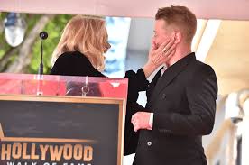 Macaulay Culkin, mesaj emoționant după moartea mamei din Singur acasă. Legătura specială pe care a avut-o...