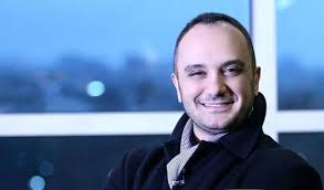 احسان کرمی در آمریکا دادگاهی شد +عکس