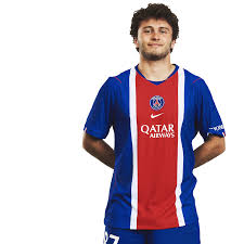 Ferran Torres se une al Paris Saint-Germain