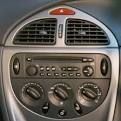 Changement autoradio sur citroen C- Plante-Citron