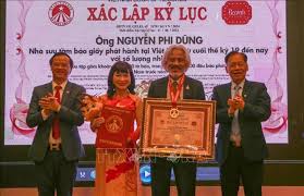 Xác lập kỷ lục nhà sưu tầm báo giấy số lượng nhiều nhất tại Việt Nam