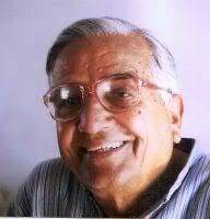 Re: Shekhar Joshi, Renowned Hindi Author From Uttarakhand-शेखर जोशी प्रसिद्ध लेखक. « Reply #4 on: July 20, 2011, 12:03:19 AM » - shekhar