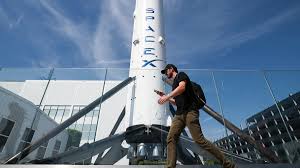 SpaceX cafeteria workers poised to become millionaires after blockbuster IPO — 4,400 employees set to hit 7-figures