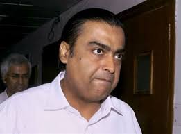 Mukesh closes business deal with rival No. 1 Airtel - ambani2_0