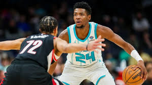 exciting match between trail blazers vs hornets