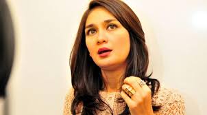 Hasil gambar untuk tentang luna maya
