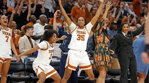 Women's March Madness 2026: Texas Leads Kentucky, Michigan Advances to Elite Eight