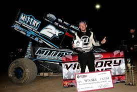 Justin Sanders earns 360 sprint car feature win on home track | Watsonville Speedway