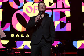 WWE SmackDown Welcomes New Ring Announcer Mark Shunock