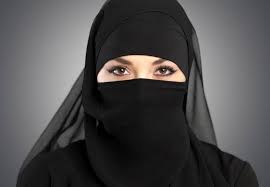 Risultati immagini per niqab foto