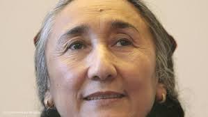 Sejak bertahun-tahun pejuang hak-hak asasi manusia dari Uigur, Rebiya Kadeer, memperjuangkan hak-hak warga Uigur di barat laut ... - 0,,4465683_4,00