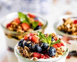Image of Greek yogurt parfait breakfast