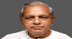 Former minister Gade Venkata Reddy, a staunch integrationist, has urged Congress president Sonia Gandhi to set up second States Reorganisation Commission to ... - Gade-Venkata-reddy