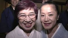 Yuko Ishiyama (the left) Miwako Ishiyama (the right) - 100919_6o
