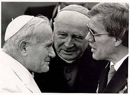 Papst Johannes Paul II. mit Bischof <b>Eduard Schick</b> und dem damaligen <b>...</b> - News101117_1_jp_ede_hamberger