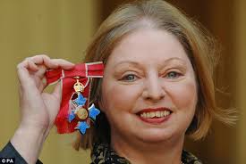 Hilary Mantel is first woman to win Man Booker Prize twice | Mail Online - article-2218736-05DB6A2E0000044D-899_634x424