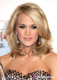 Promi-Frisur zum Ausprobieren - Carrie Underwood - Carrie Underwood