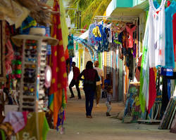 Imagen de Shopping in Cortecito Beach, Punta Cana