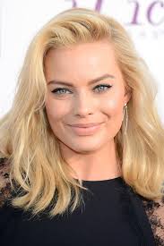 “Every time I see the words blonde bombshell it kind of makes me cringe! If I can lose the blonde for a bit, I&#39;d be happy,” says Australian actress Margot ... - ba134ceaf5513a43_463088953.jpg.xxxlarge_2x