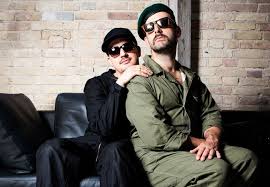 modeselektor_by_kevin_lake_couch_klein2.jpg - modeselektor_by_kevin_lake_couch_klein2