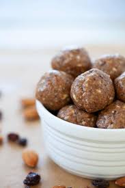 Almond Butter and Jelly Energy Bites - The Foodie Dietitian | Kara ...