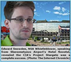 Thực chất, đây chỉ là một trò đùa trên mạng ăn theo Edward Snowden. - 586_snowden-in-russia