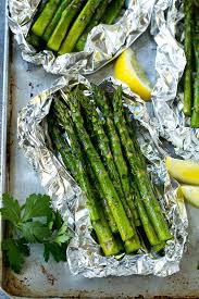 Grilled Asparagus in Foil - Dinner at the Zoo