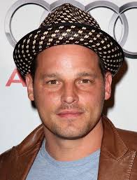 Related pictures : Justin Chambers - justin-chambers-16th-annual-los-angeles-antiques-show-2011-01