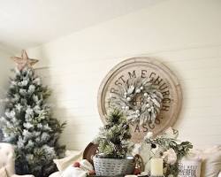 Farmhouse Eclectic Christmas Decor