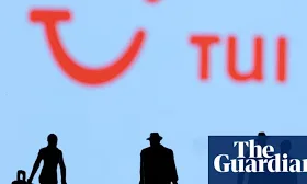Tui urges investors to back London exit as it delivers record results