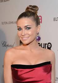 Carmen Electra Elton John Aids Foundation Academy Awards Party. Is this Carmen Electra the Actor? Share your thoughts on this image? - carmen-electra-elton-john-aids-foundation-academy-awards-party-1044488196