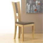 Tables et chaises en bois massif pour votre salon