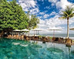 Bali Beach Hotel旅館