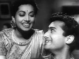 Years pass. Chandu (Dev Anand) and Vidya (Suraiya) are now grown up and very much in love. Vidya and Chandu. They&#39;re also the star students of Vidya Bhawan, ... - pic41