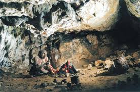 Znalezione obrazy dla zapytania jaskinia wierzchowska