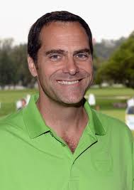 Andy Buckley - Tony Dovolani Gets Ready to Golf - Andy%2BBuckley%2BTony%2BDovolani%2BGets%2BReady%2BGolf%2BKpajC-VG5A4l
