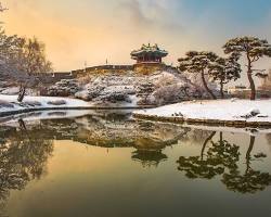 수원 화성 방화수류정 풍경 사진, AI로 생성