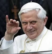 PARA COMER NIÑOS ENVUELTOS: Papa Benedicto XVI anunció su renuncia al Pontificado. Noticias - papa-benedicto-demonio-02