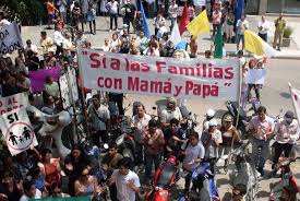 Resultado de imagen para Venezuela: Cientos de Evangélicos Marchan Contra matrimonio Gay