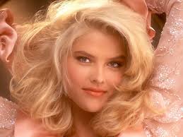 Anna Nicole Smith. Only high quality pics and photos of Anna Nicole Smith. pic id: 516558 - Anna_Nicole_Smith_1